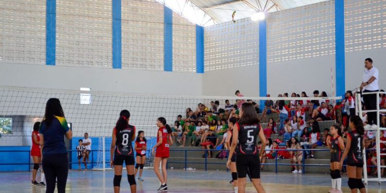 Vôlei: Linhares conhece os campeões da fase municipal dos Jogos Escolares do ES