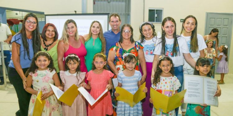 Prefeitura entrega obras de reforma do Ceim Chapeuzinho Vermelho à comunidade do bairro Interlagos