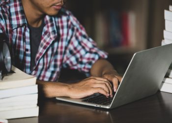 Abertas as inscrições para o concurso da Assembleia do ES