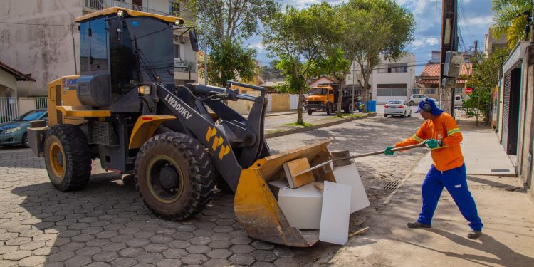 Prefeitura de Linhares divulga calendário para descarte de entulhos do mês de novembro