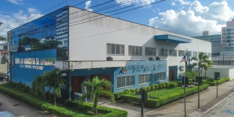 Câmara de Linhares votará sobre a continuidade do subsídio ao transporte público. Decisão define o valor da passagem a ser paga pelos usuários, ou seja, pela população