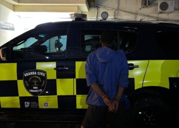 GCM conduz homem por dano ao patrimônio público e localiza foragido da Justiça em Linhares